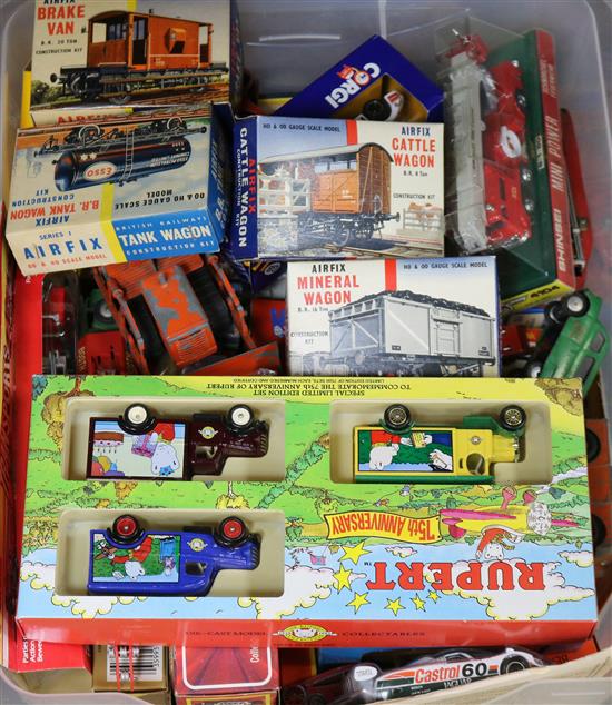 A collection of mixed Dinky Corgi Matchbox toys